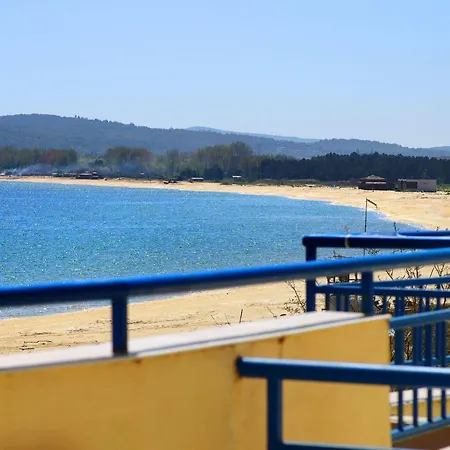 Ξενοδοχείο Royal Beach 3*
