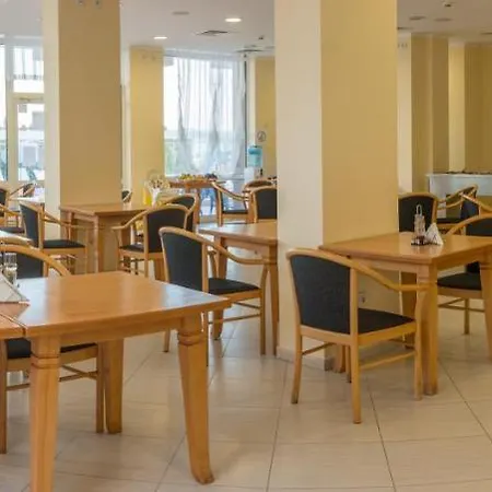 Hotell Royal Beach